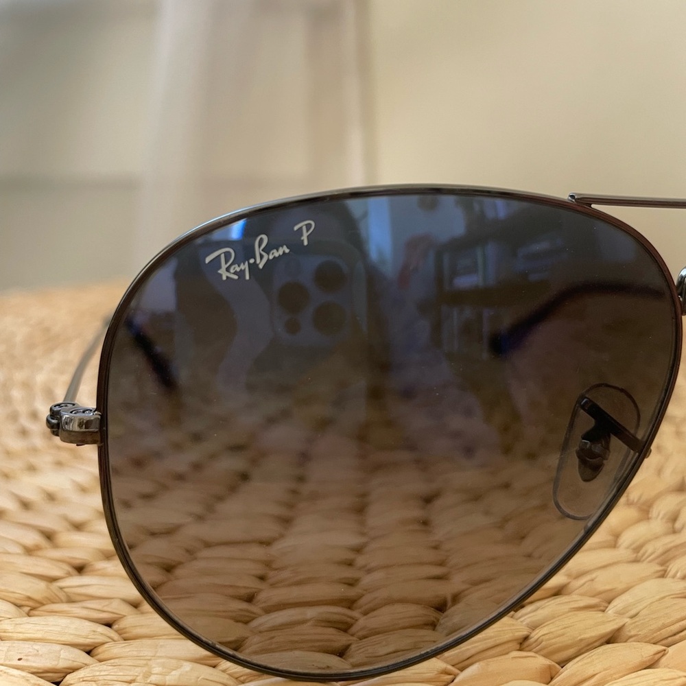 Ray-Ban Dark Gray Aviator Sunglasses - Picture 4 of 7